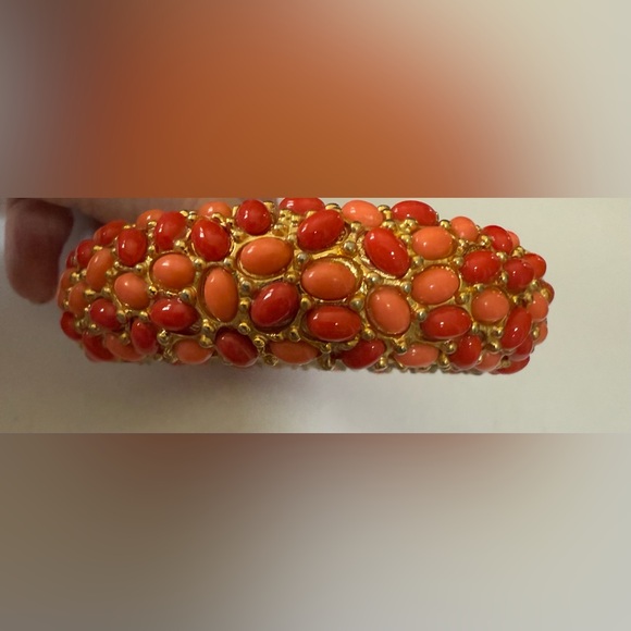 KJL KENNETH J LANE Coral Cabochon  Bangle Bracelet - Picture 2 of 3